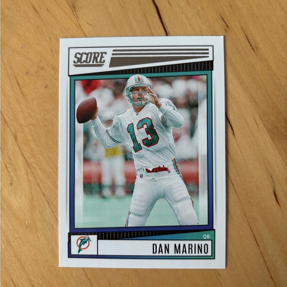 🏈 3/$10 🏈 DAN MARINO 2022 Panini Score Football Trading Card # 278